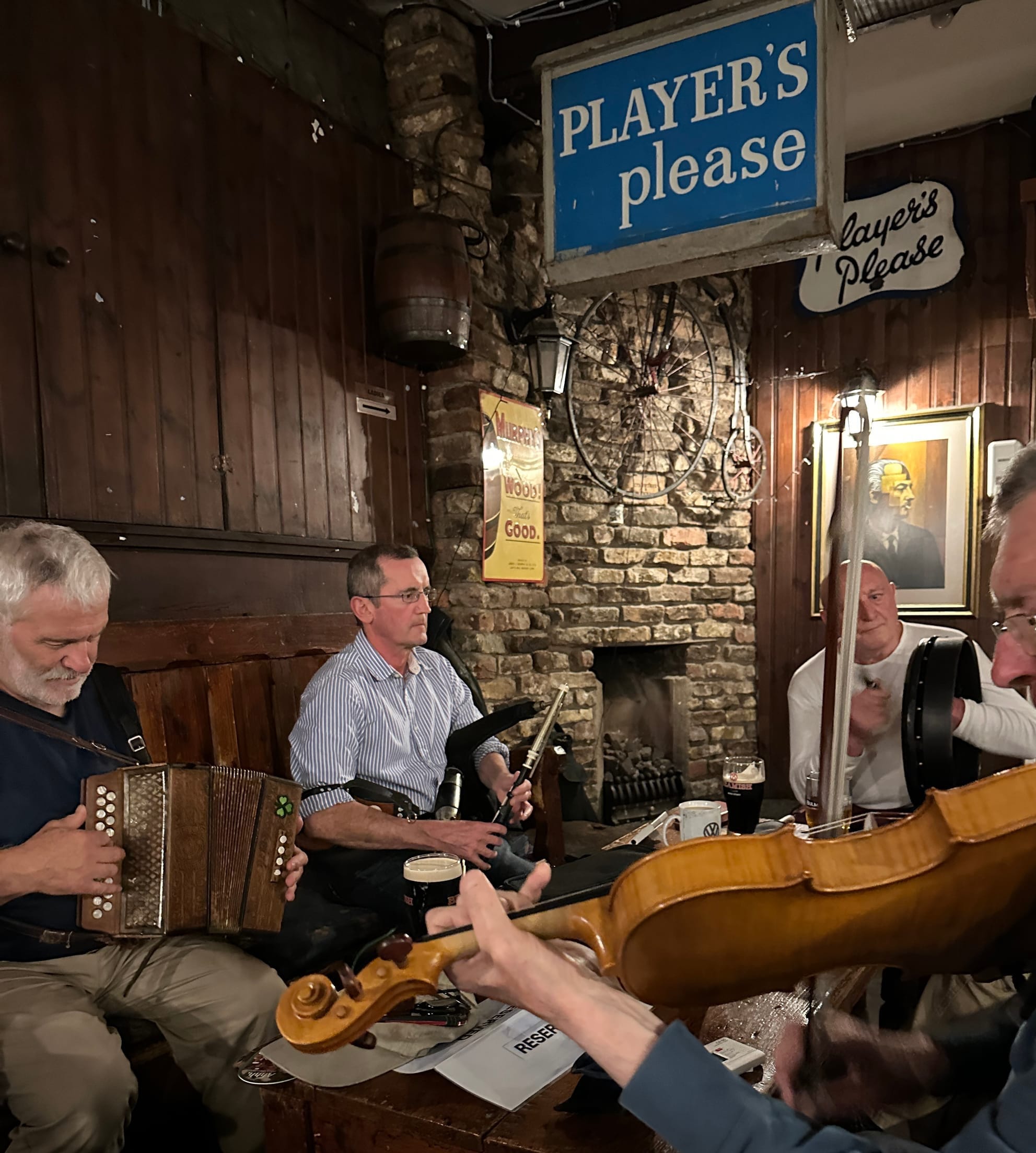 A Thursday in Cork: Tradition, Continuity, and the Soul of An Spailpín Fánach